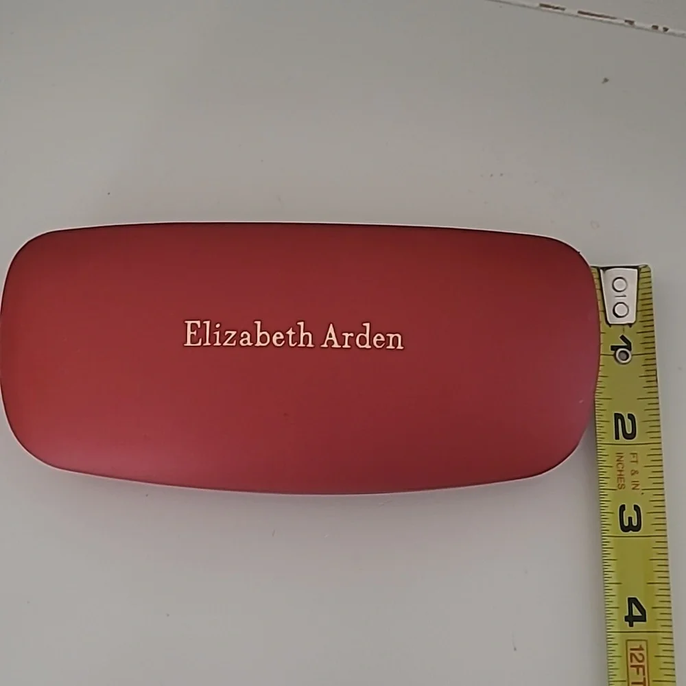 Elizabeth Arden Red Sunglasses Clamshell Case